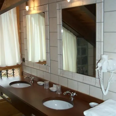 Palazio Hotel