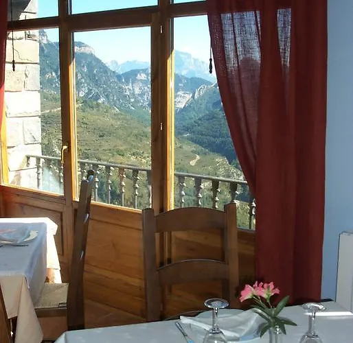 Palazio Ξενοδοχείο Nerín