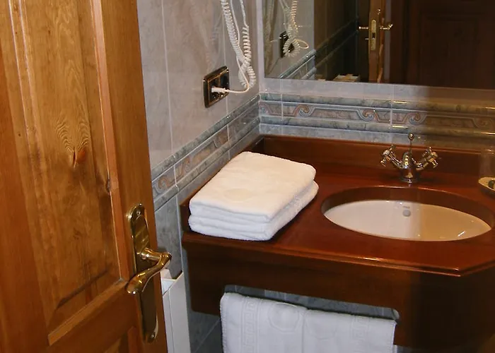 Palazio Ξενοδοχείο Nerín